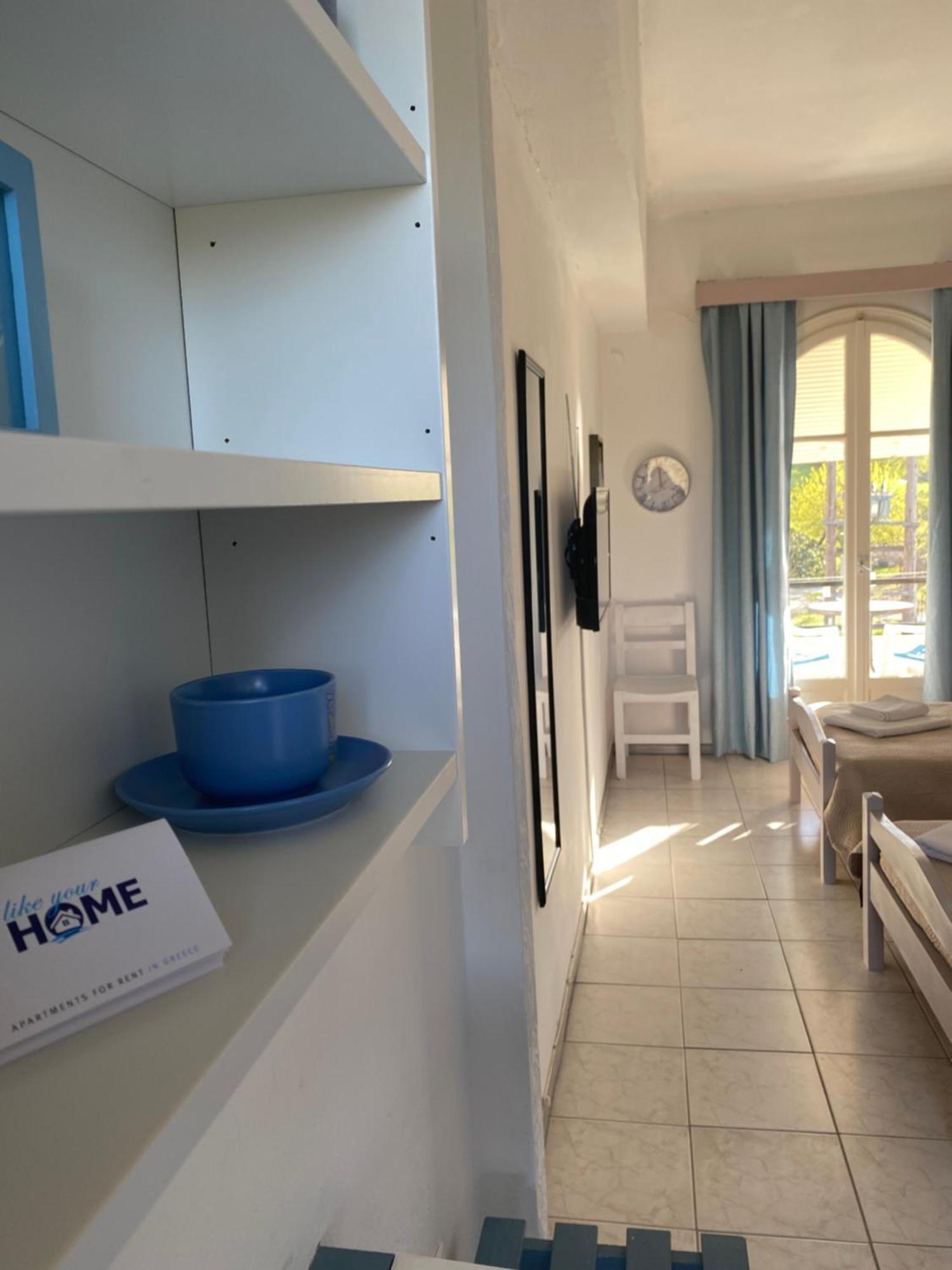Navy Apartment With Mountain View &Private Parking Vátos Екстериор снимка